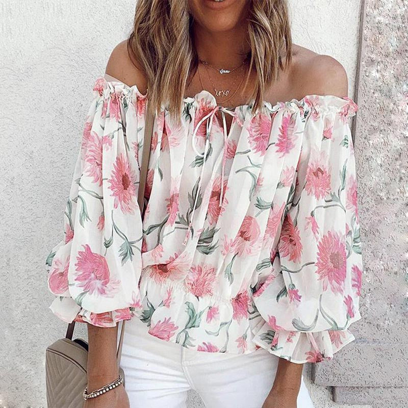 Blomstret bluse med volanger