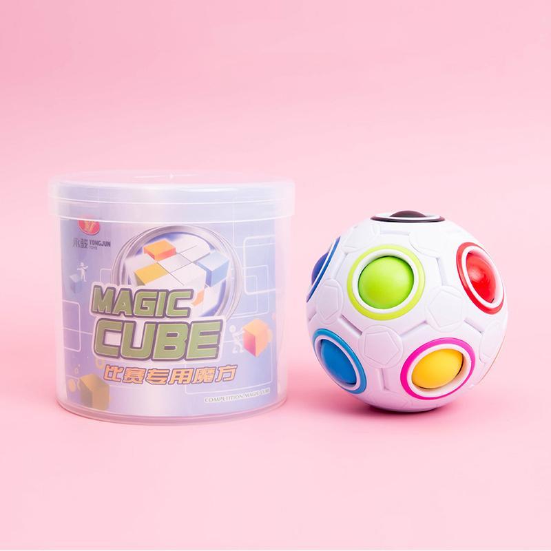 Magisk regnbue ball rubiks kube