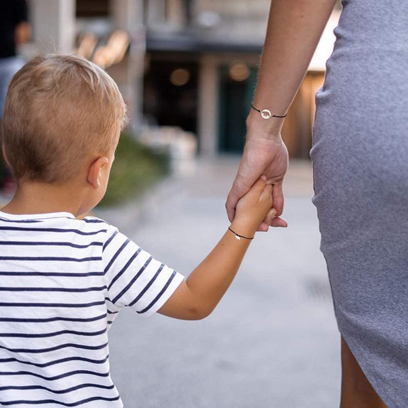 Matchende armbånd med mammabjørn og bjørneunge