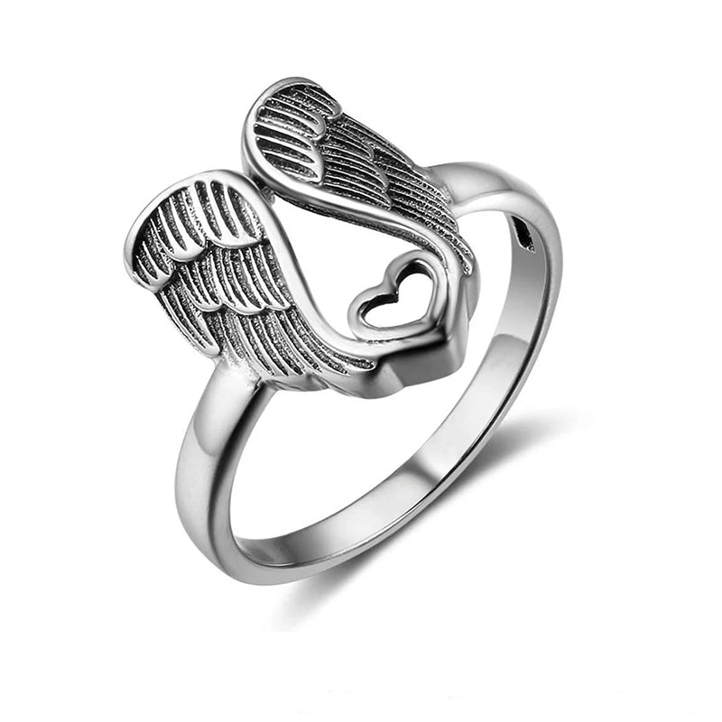 Ring med engel og hjerte design